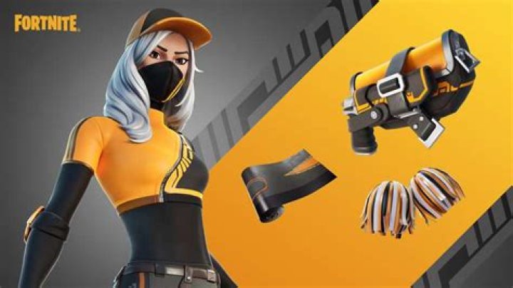 Fortnite: How to get the Free Runway Racer Skin and Cosmetics