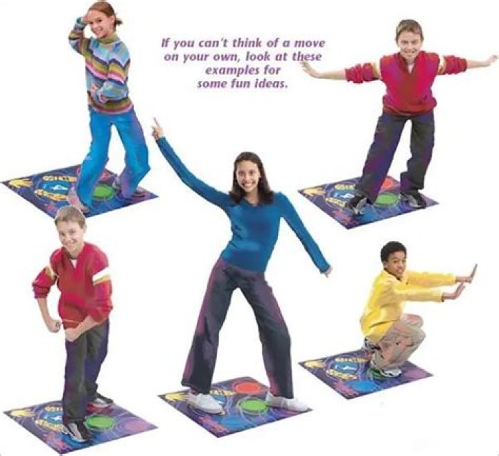 How to play Twister Moves | Official Rules