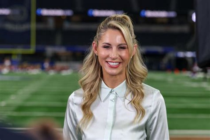 Photo Of ESPN’s Laura Rutledge At SEC Event Goes Viral