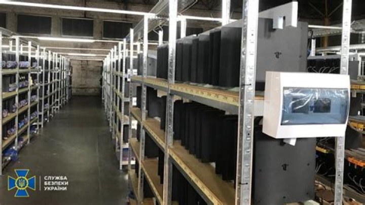 Ukraine warehouse packed with thousands of PS4s was actually a FIFA Ultimate Team bot farm